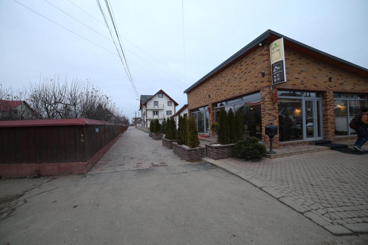 Fresh Accommodation Rădăuţi Extérieur photo