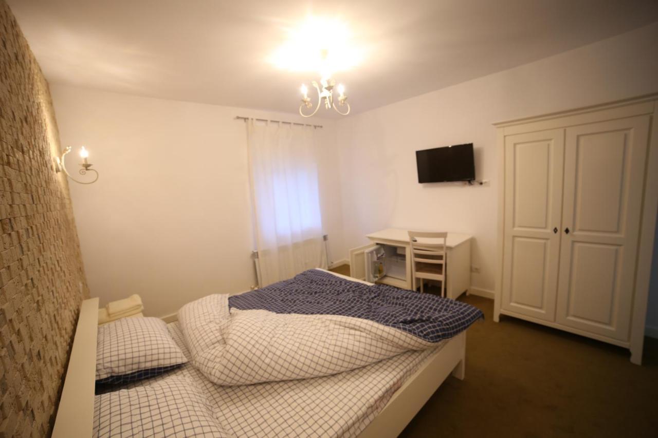 Fresh Accommodation Rădăuţi Extérieur photo