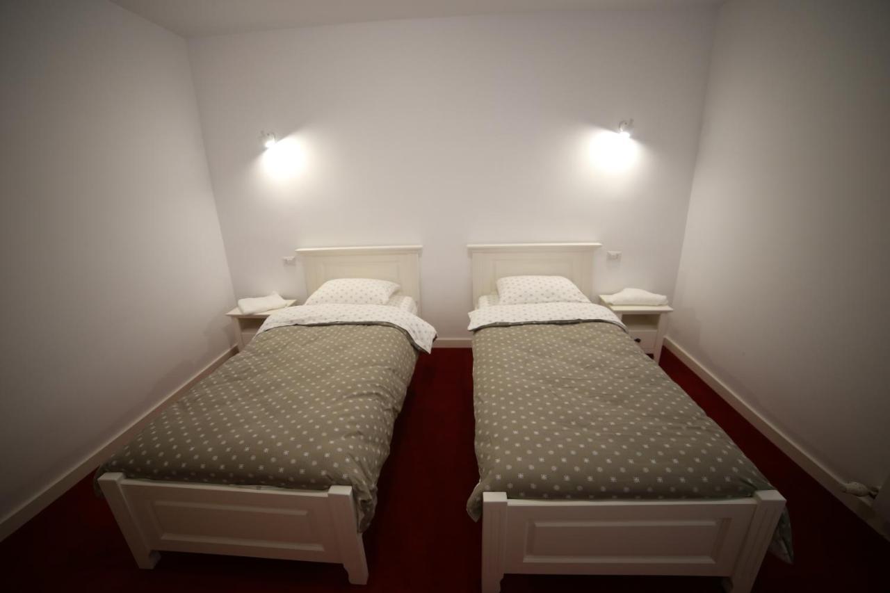 Fresh Accommodation Rădăuţi Extérieur photo